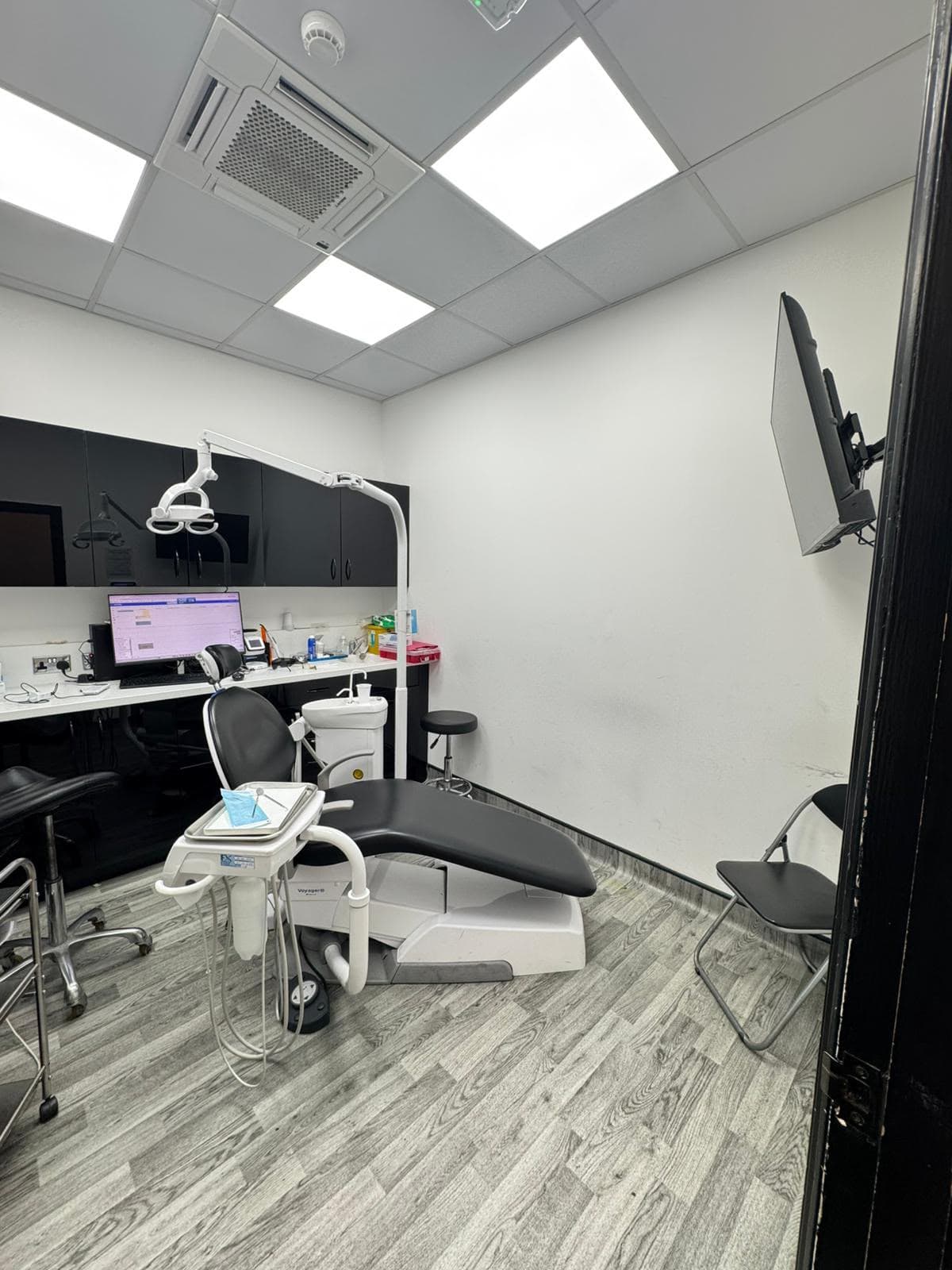 The Acton emergency dental team